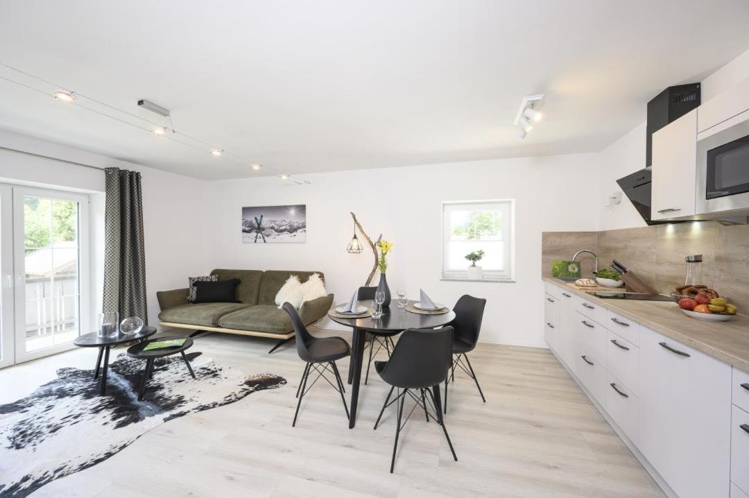 Enzian Apartments 格赖瑙 外观 照片